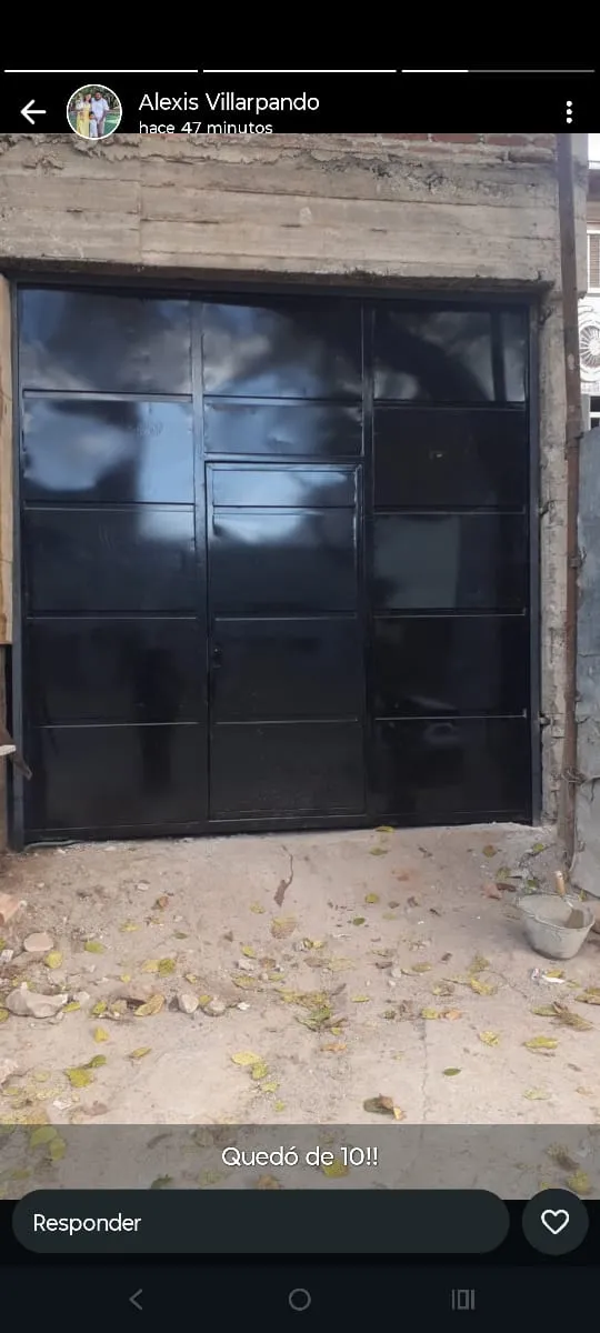 Portón de Chapa Lisa